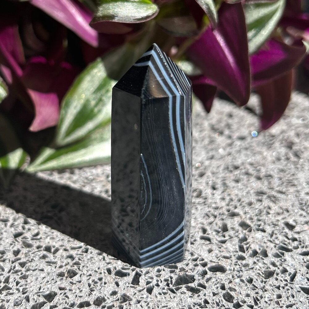 Small Black Banded Agate Tower
